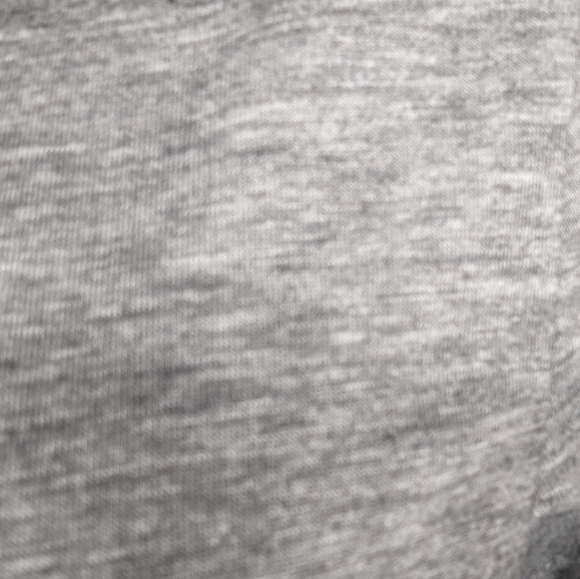 Aretha R-E-S-P-E-C-T TEE *GREY* - Picture 5 of 5